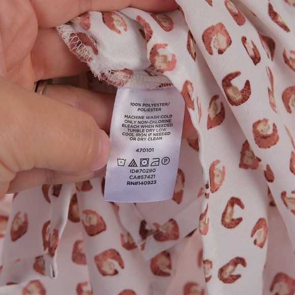 LOFT Flutter Sleeve Blouse Large - Picture 9 of 9